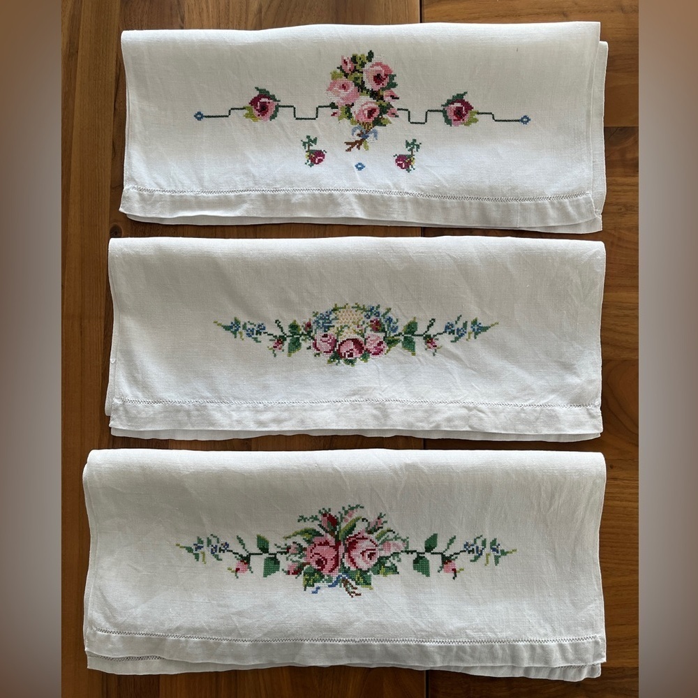 VINTAGE Set of 3 Linen Tea Towels Embroidered Cross Stitch Floral Cottagecore